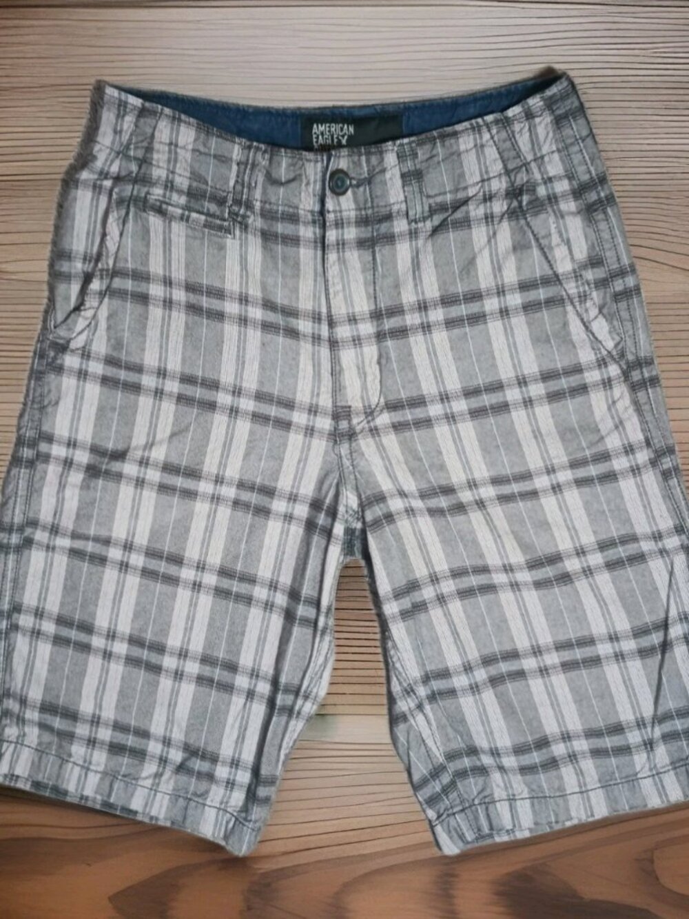 American Eagle VTG Mens Shorts Longer Length Size 28 Waist Gray Plaid All Cotton